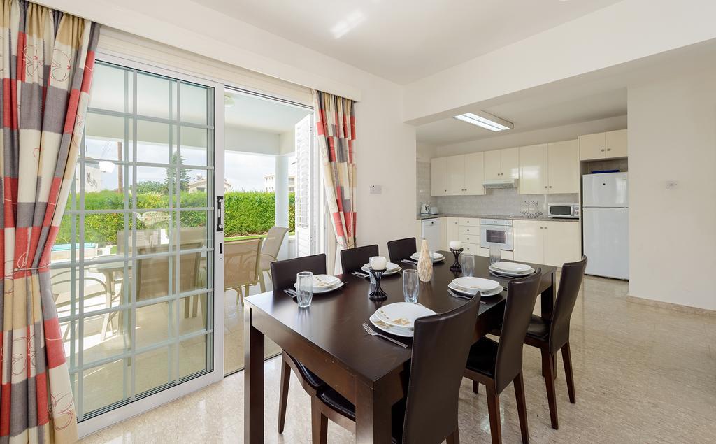 Merab Center Villas Ayia Napa Exterior photo